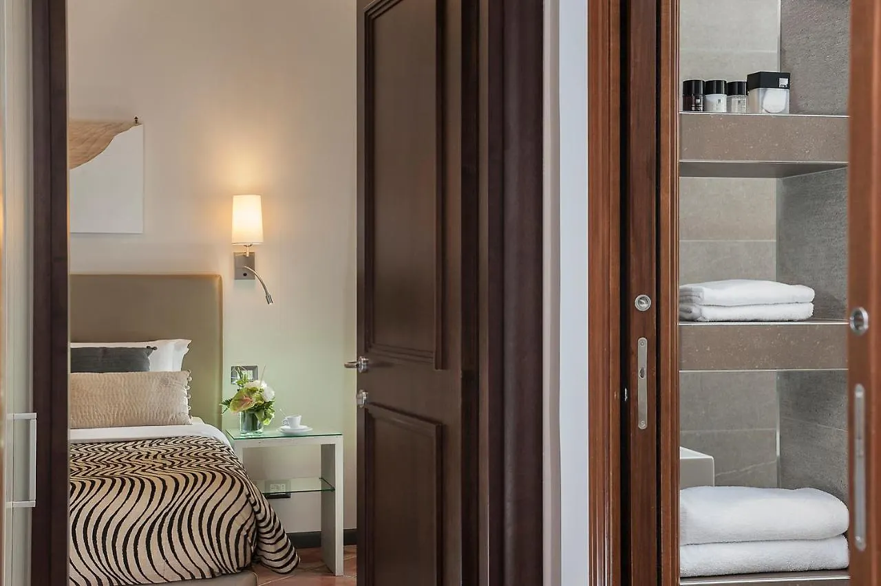 Daphne Suites Rome Guest house