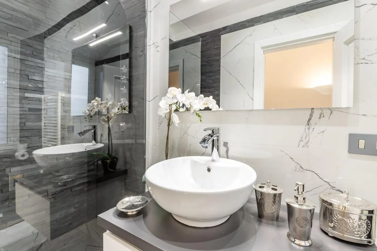 Daphne Suites Rome Guest house