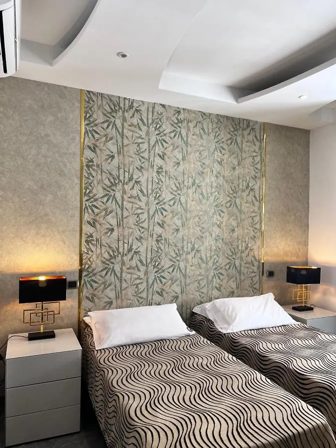 Daphne Suites Rome