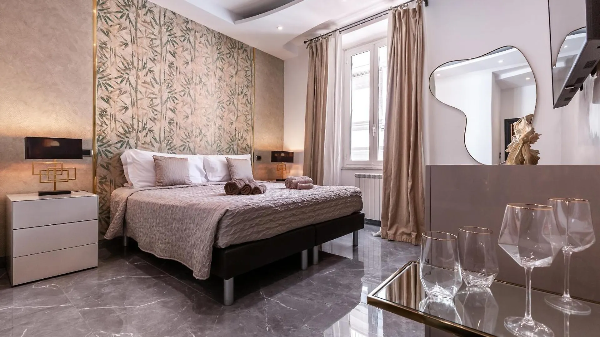 Daphne Suites Rome