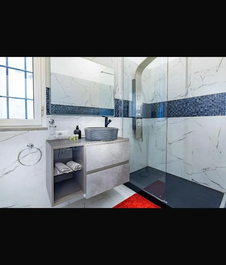 Daphne Suites Rome Guest house