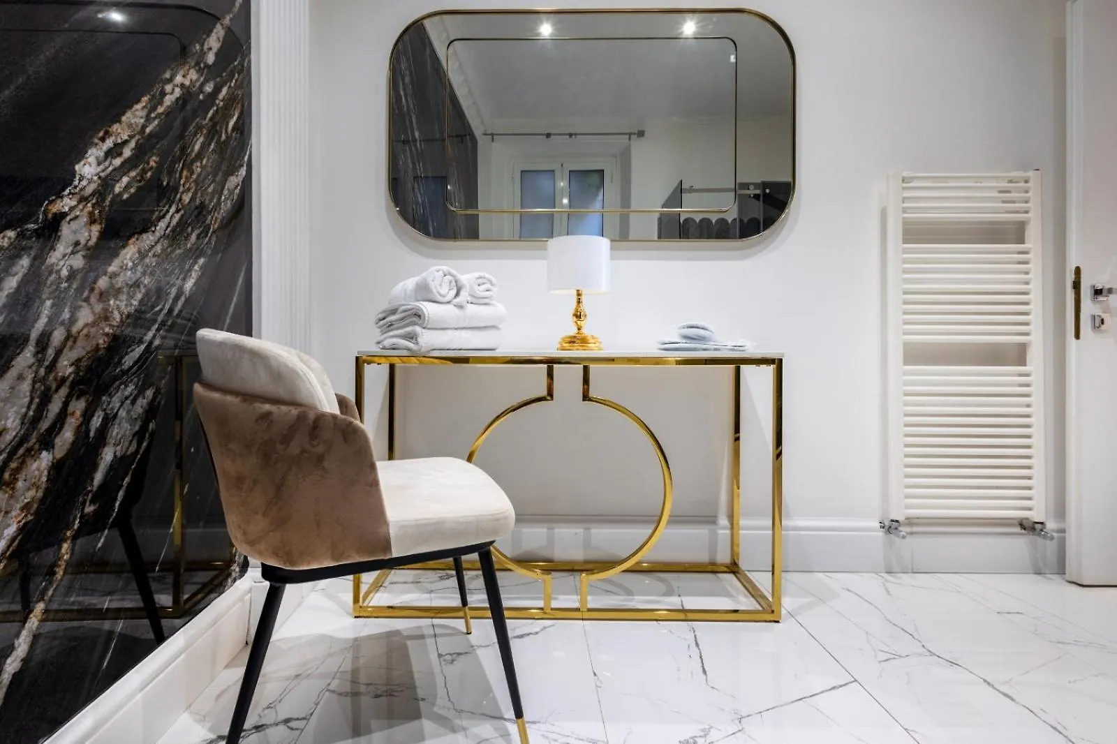 Daphne Suites Rome Guest house